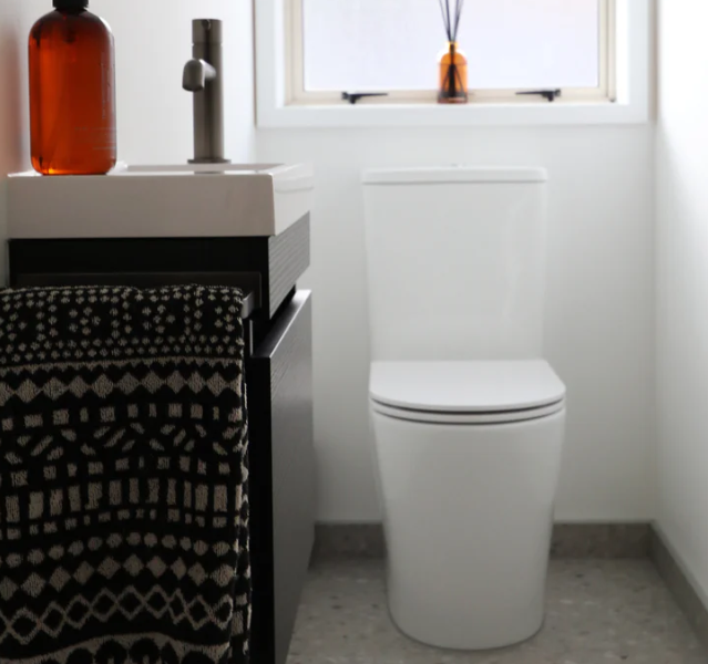 PURE BTW TOILET TOP & BOTTOM INLET - OVERHEIGHT - GLOSS WHITE