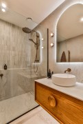Colosseum Travertine Mosaic with Isla Canyon Ivory 596x1195mm