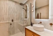 Colosseum Travertine Mosaic with Isla Canyon Ivory 596x1195mm
